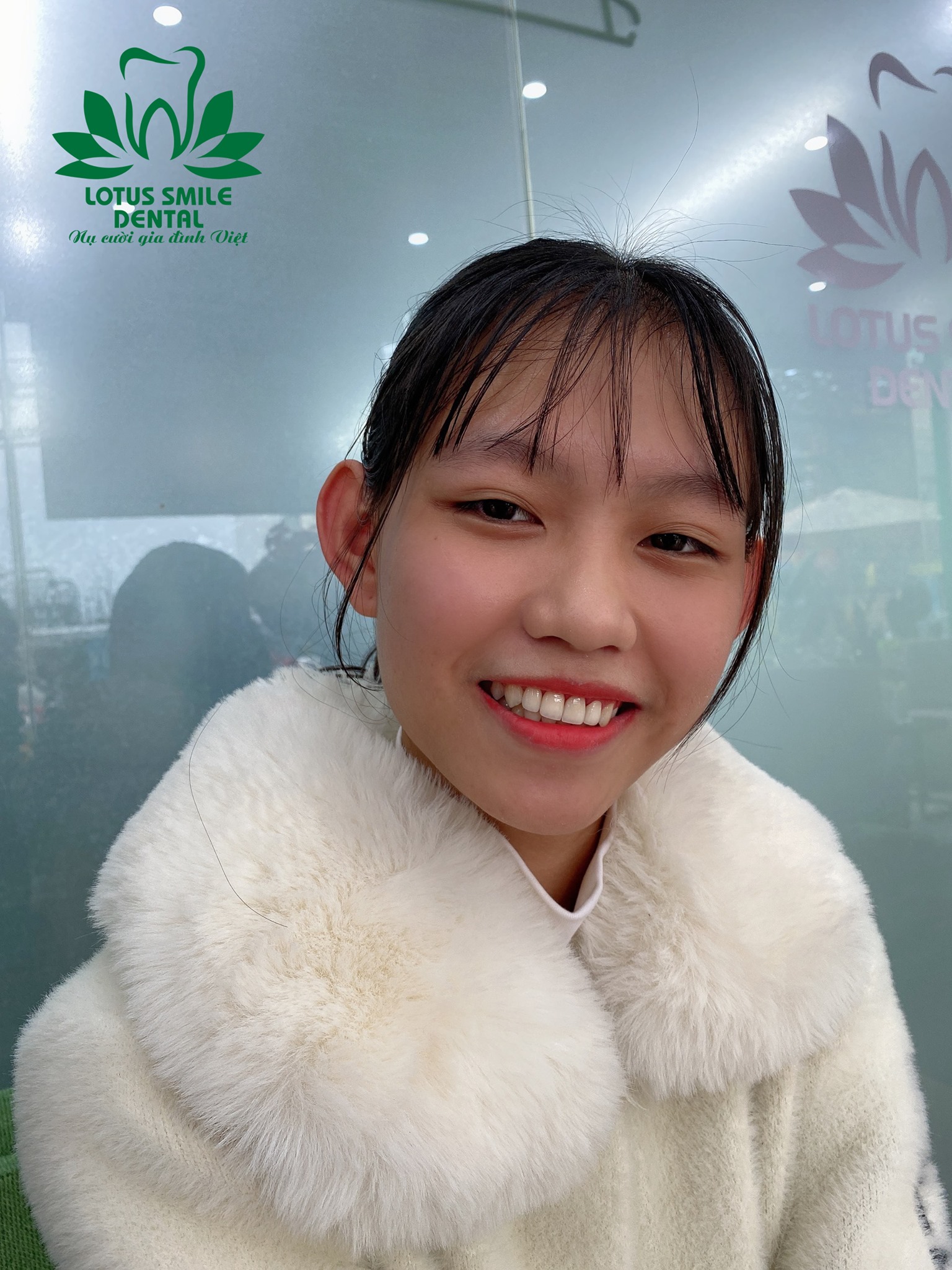 khach-hang-lotussmile-dental-10